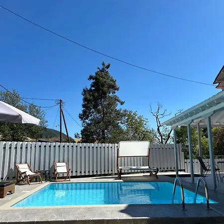 Beyond The Bridge 別荘